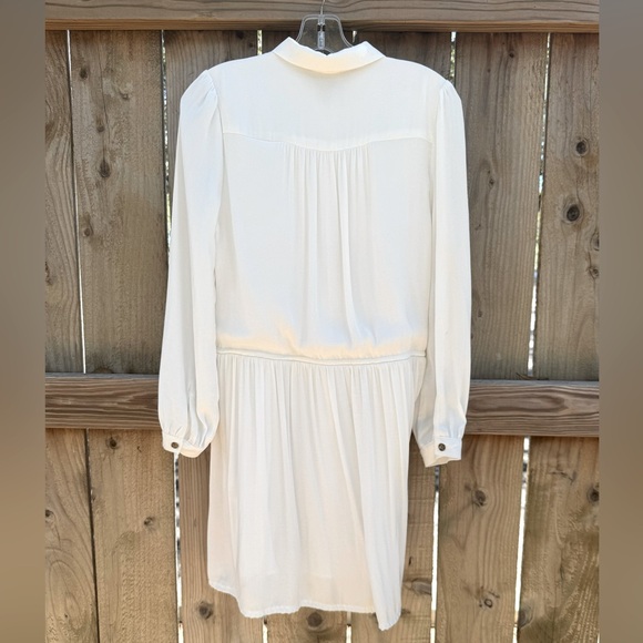 The Korner Long Sleeve Dress - Picture 2 of 7